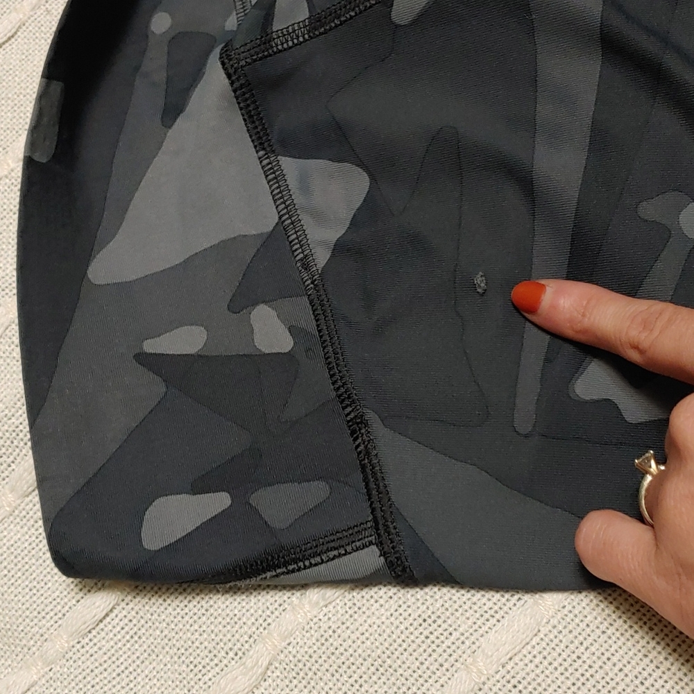 Champion Camo Leggings- L - Picture 4 of 4
